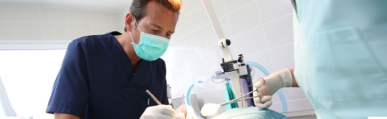 cirugia-veterinario-mascota